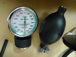 ciśnieniomierz stetoskop manualny z zegarem