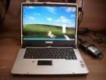 Laptop ASUS X51R kompletny z zasilaczem - zepsuty nie wlacza sie 