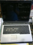 Toshiba L350-141 17cali T2370/2GBram laptop sprawny bez zasilacza i twardego dysku licXP